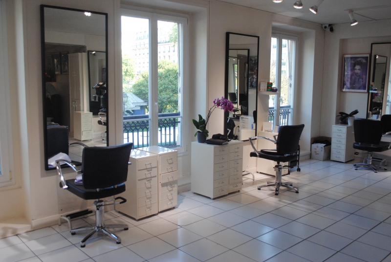 salon-coiffure-BEZAUDUN LES ALPES-min_floor-home-office-property-living-room-room-781228-pxhere.com